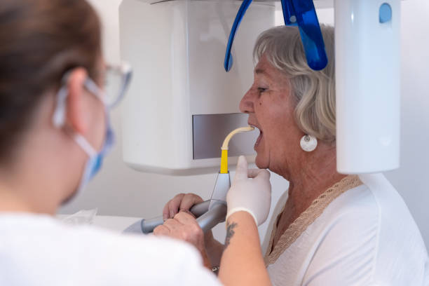Best Broken Tooth Emergency  in Southern View, IL